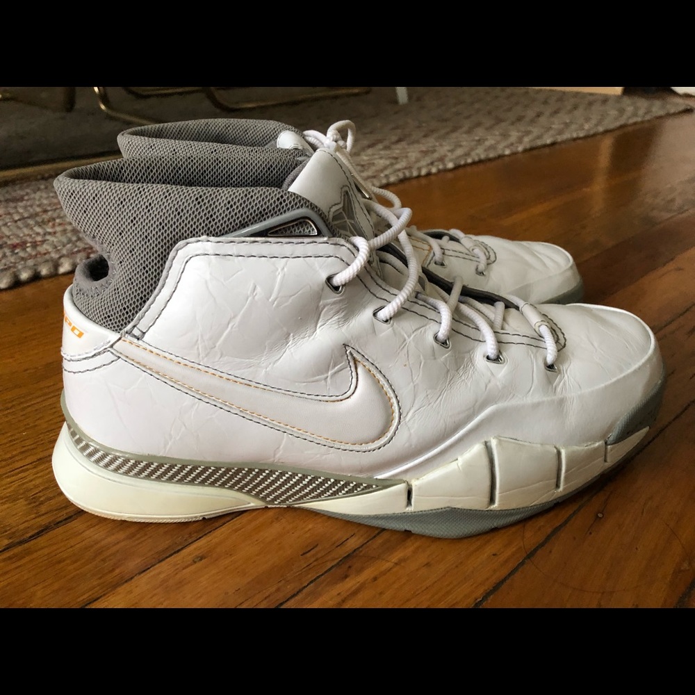 Nike Uptempo Kobe zoom 1